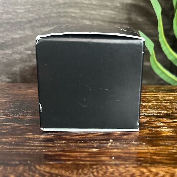 Revision Skincare Black Mask Purifying Facial Treatment-1.7 oz. New, Sealed Box - Picture 9 of 10